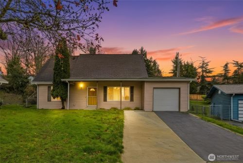 26224 14th Place S, Des Moines, WA, 98198 | Card Image
