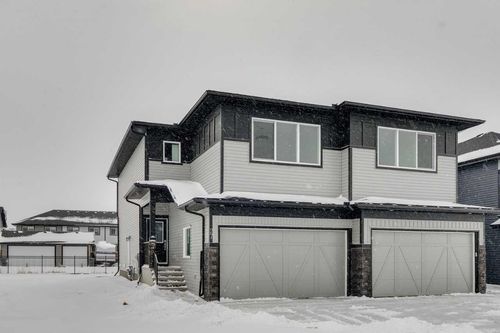 27 Linden Pl, Red Deer County, AB, T4E3C4 | Card Image