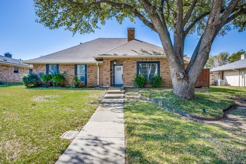 1538 Glenhill Ln, Lewisville, TX, 75077-2834 | Card Image