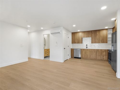 unit-120-27972 Meadow Dr, Evergreen, CO, 80439-8399 | Card Image