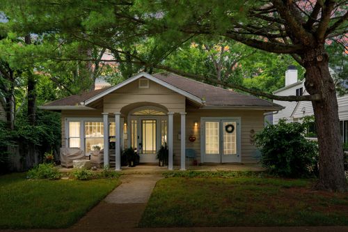 2609 Sunset Pl, Nashville, TN, 37212-4815 | Card Image