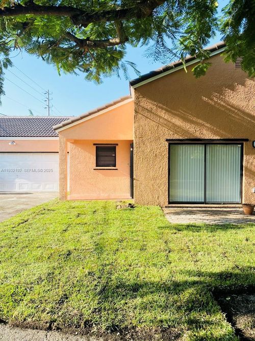 16891 Sw 92nd Ct, Palmetto Bay, FL, 33157-4514 | Card Image