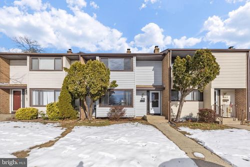 456 Fairfield, East Windsor, NJ, 08520 | Card Image