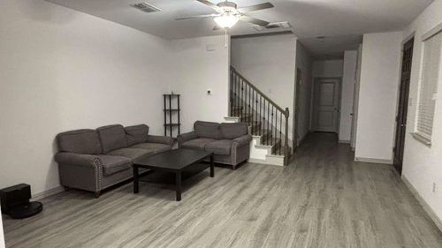1125 Rusk Way, Lewisville, TX, 75077-2522 | Card Image