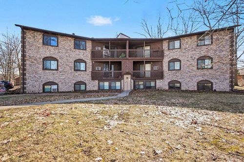 3339 Cabaret Trl S, Saginaw, MI, 48603-2247 | Card Image