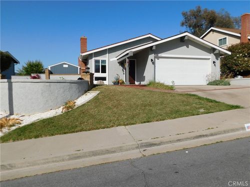 26641 Avenida Arivaca, Mission Viejo, CA, 92691-2607 | Card Image