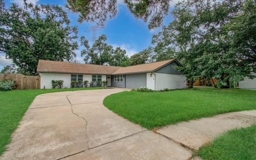 10415 Westray St, Houston, TX, 77043-1823 | Card Image