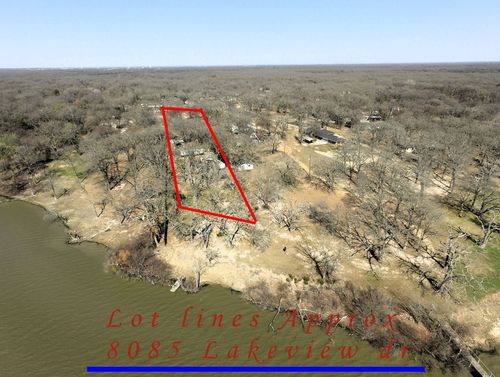 8085 Lakeview Dr, Quinlan, TX, 75474-9169 | Card Image