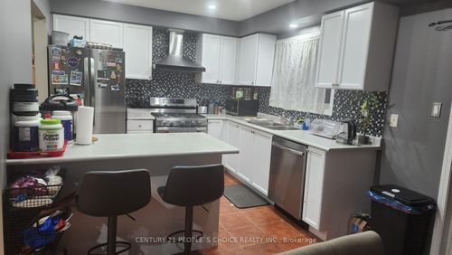 328 Black Dr, Milton, ON, L9T6S2 | Card Image