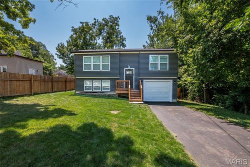 92 W 3rd St, Pevely, MO, 63070-2079 | Card Image