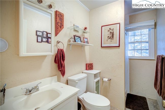 166 Skyland View Dr, House other with 4 bedrooms, 2 bathrooms and null parking in Blowing Rock NC | Image 12