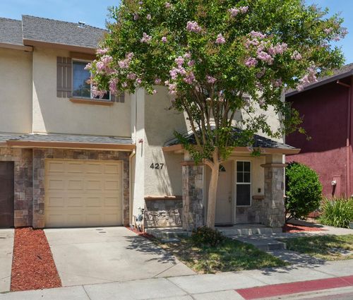 427 Hetherington Cir, Yuba City, CA, 95993-4639 | Card Image