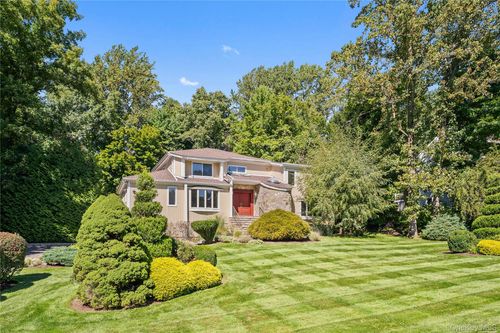 37 Pheasant Run Rd, Pleasantville, NY, 10570-2512 | Card Image
