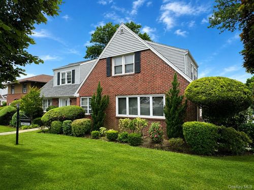 20917 Union Turnpike, New York, NY, 11364 | Card Image