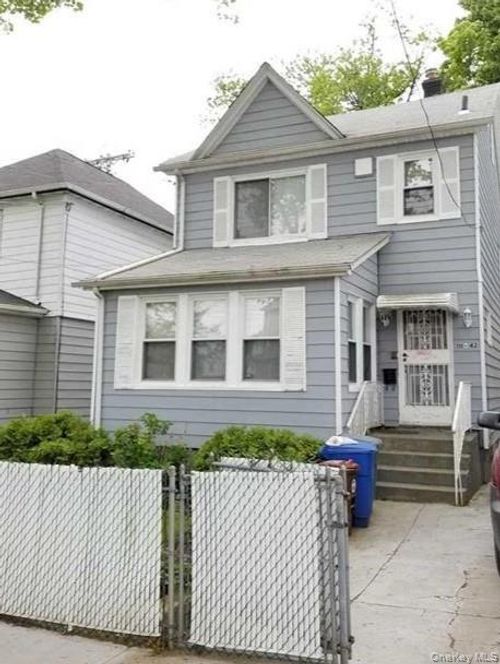 111-42 207th St, Queens Village, NY, 11429 | Card Image