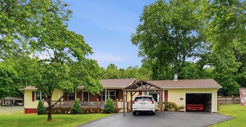 321 Smoky View Rd, Knoxville, TN, 37920-6330 | Card Image