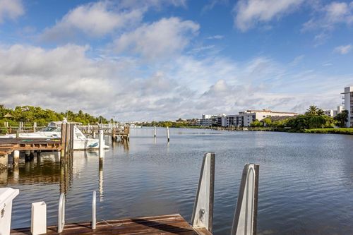 820 N Atlantic Dr, Lantana, FL, 33462-1928 | Card Image