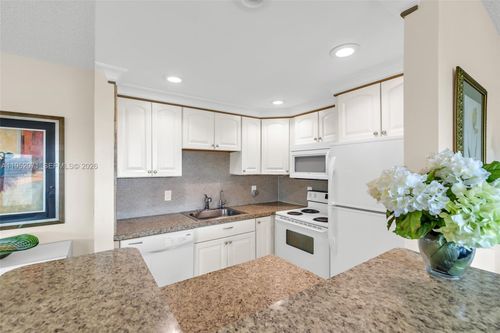 391-391 Grantham F, Deerfield Beach, FL, 33442 | Card Image