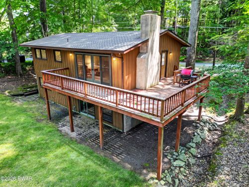 104 Waterfront Drive, Greentown, PA, 18426 | Card Image