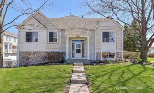 1972 Middlebury Drive, Aurora, IL, 60503 | Card Image