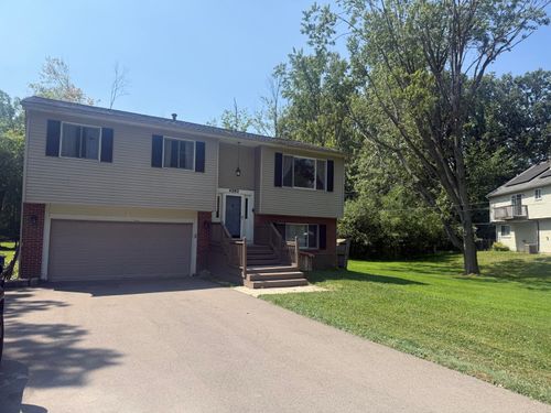 4283 Woodstock Road, Waterford, MI, 48328 | Card Image