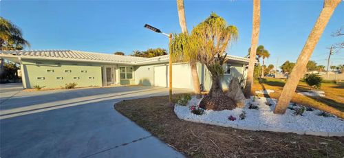 212 Bahia Vista Dr, ENGLEWOOD, FL, 34223-3608 | Card Image