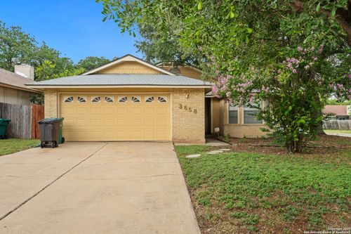 3658 Ridge Cluster St, San Antonio, TX, 78247-3454 | Card Image