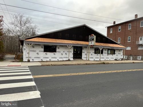 120 Gravel Pike, GREEN LANE, PA, 18054-2292 | Card Image