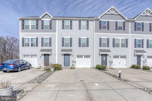 121 Wye Oak Dr, Townsend, DE, 19734-9436 | Card Image