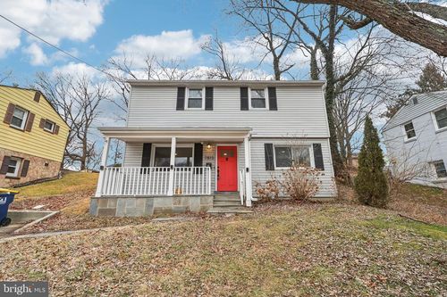 7815 Johnson Ave, GLENARDEN, MD, 20706-1732 | Card Image