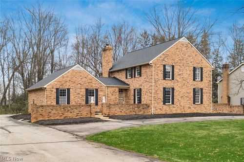 5180 Etna Rd, Columbus, OH, 43213-2532 | Card Image