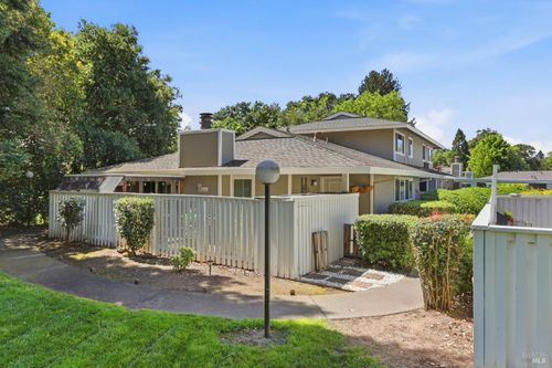 84 Belvedere Court, Napa, CA, 94559 | Card Image