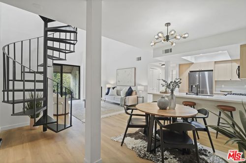 apt-321-8675 Falmouth Ave, Playa del Rey, CA, 90293-8691 | Card Image