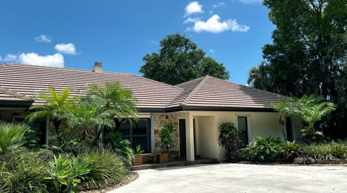 5125 Woodland Lakes Dr, Palm Beach Gardens, FL, 33418-3977 | Card Image