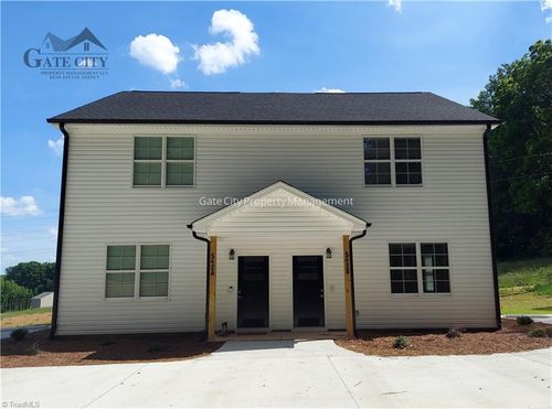 b-542 Wallburg High Point Rd, Winston Salem, NC, 27107-9834 | Card Image