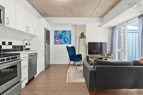 208-5684 West St, Halifax, NS, B3K1H7 | Card Image