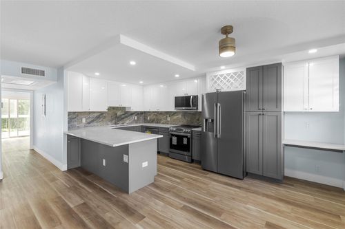 3031-3031 Ventnor H, Deerfield Beach, FL, 33442-2473 | Card Image
