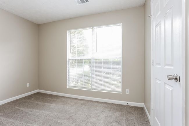6401 Alford Cir, House other with 3 bedrooms, 3 bathrooms and null parking in Lithonia GA | Image 13