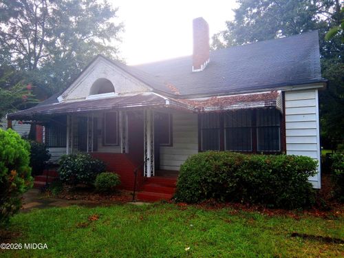 1247 Brentwood Ave, Macon, GA, 31204-4607 | Card Image