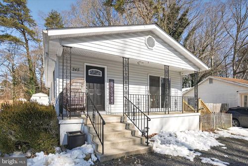 245 Laurel Dr, LUSBY, MD, 20657-4324 | Card Image