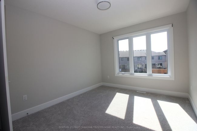 71 - 601 Lions Park Dr, House attached with 3 bedrooms, 4 bathrooms and 1 parking in Mount Brydges ON | Image 26