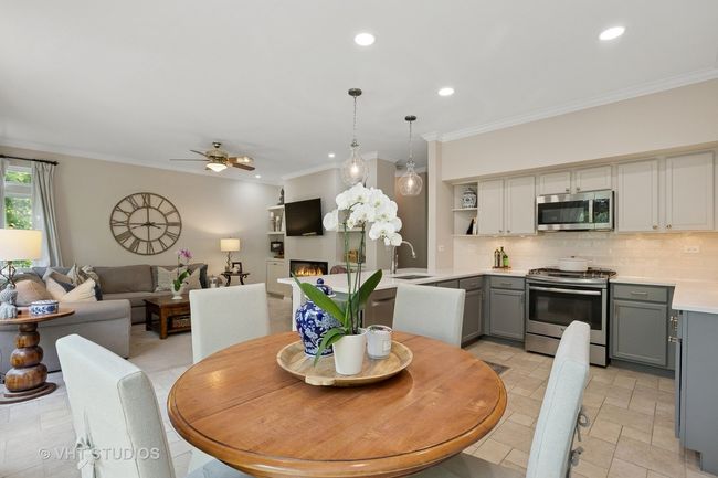 7631 Beringer Ct, House other with 4 bedrooms, 3 bathrooms and 2 parking in Gurnee IL | Image 5