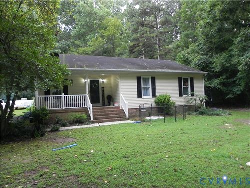 7911 Quinton Pl, Quinton, VA, 23141-2440 | Card Image