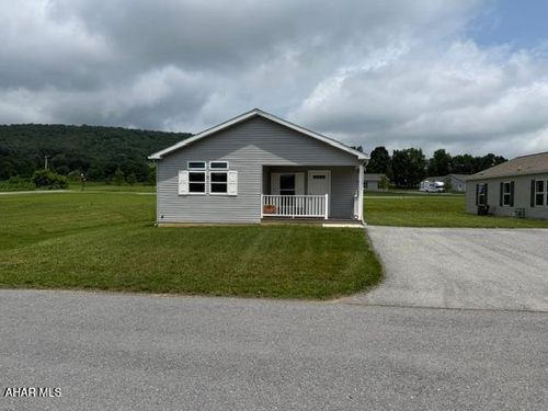 1047 Oak Terrace Dr, Martinsburg, PA, 16662-8504 | Card Image