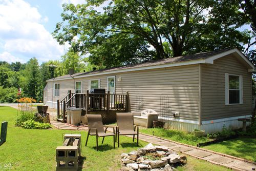 1003 Van Bibber Lake Est, Greencastle, IN, 46135-8902 | Card Image