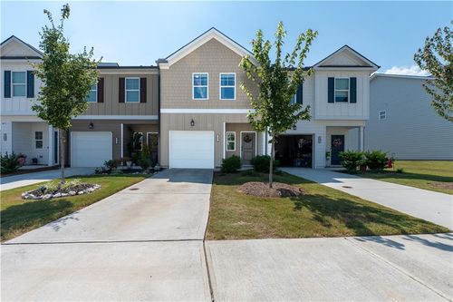 108 Buckingham Ln, Hoschton, GA, 30548-2317 | Card Image