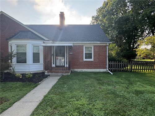 1260 Delaine Ave, Oakwood, OH, 45419-3519 | Card Image
