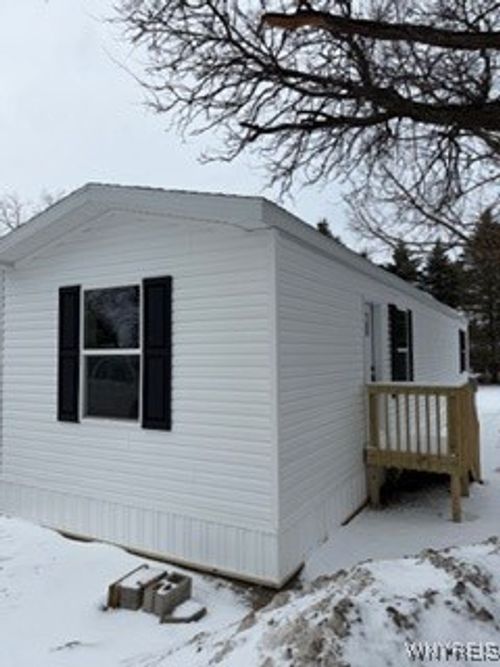 12 Southview Dr, Arcade, NY, 14009-9502 | Card Image