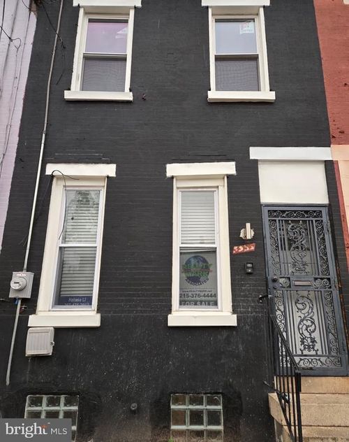 4207 Aspen St, PHILADELPHIA, PA, 19104-1431 | Card Image