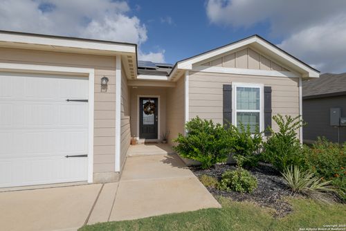 16025 Dickens Blf, Lytle, TX, 78052-2449 | Card Image